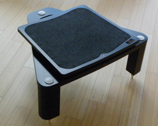 ARIAMATERIA modular stand