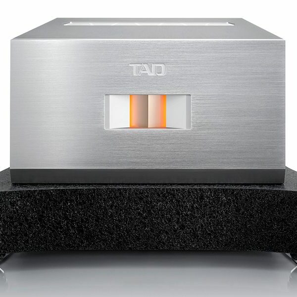 TAD-M700 / M700S Reference Power Amplifier
